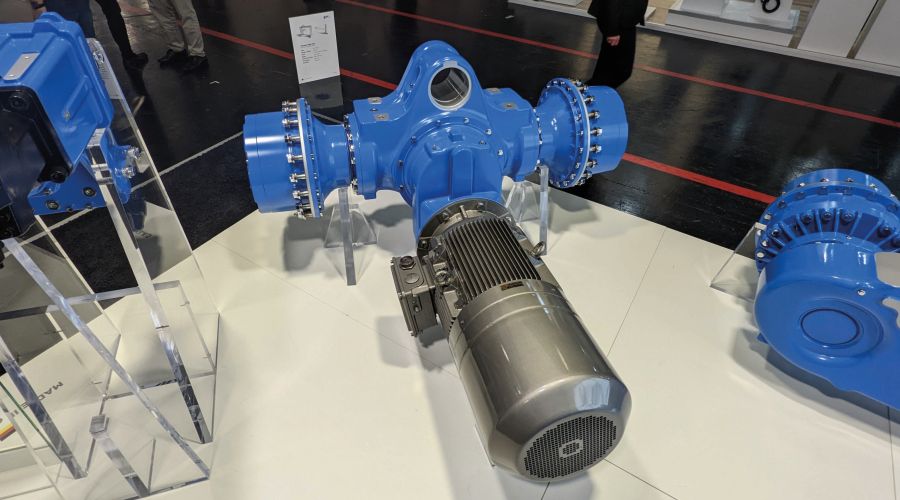 NAF at Bauma 2022 - Rigid axle with e-motor